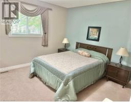 31 GEOFFERY Road - 11