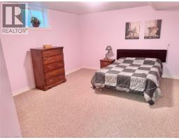 31 GEOFFERY Road - 21