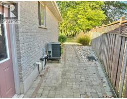 31 GEOFFERY Road - 31
