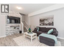 70 WILLOWRUN Drive UnitNo. H 3 - 10