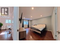 131 CARLYLE Drive - 15