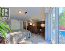 131 CARLYLE Drive - 21