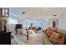 131 CARLYLE Drive - 24