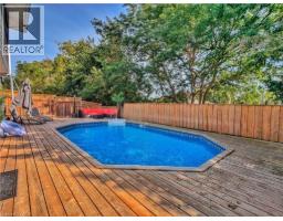 131 CARLYLE Drive - 34