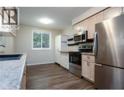 9 MACVILLE Avenue - 13