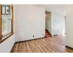 226 DICK Street - 10