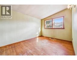 226 DICK Street - 19