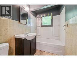 226 DICK Street - 21