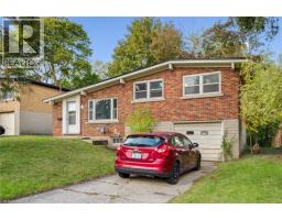 226 DICK Street - 3