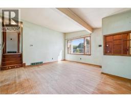 226 DICK Street - 7