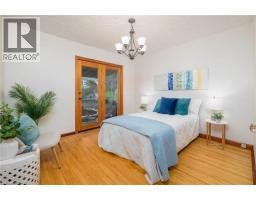 42 BOEHMER Street - 13