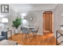 42 BOEHMER Street - 7