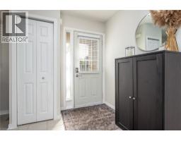 211 VERONICA Drive UnitNo. 11 - 2