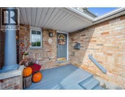 73 HACKBERRY Street - 4