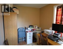 185 WINSTANLEY Street - 21