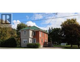 185 WINSTANLEY Street - 4