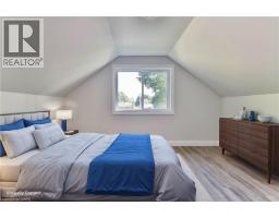 22 ATWOOD Crescent - 6