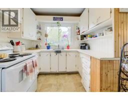 151 FRANKLIN Street N - 15