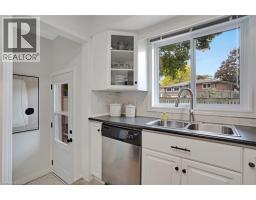 174 WINSTON Boulevard - 13