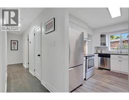 174 WINSTON Boulevard - 16