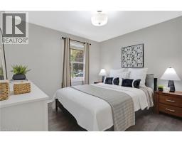 174 WINSTON Boulevard - 20