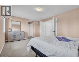 24 SUTHERLAND Crescent - 24