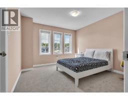 24 SUTHERLAND Crescent - 29