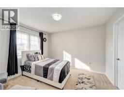 32 WEIR Street - 30