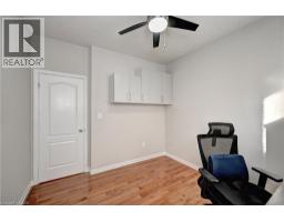 32 WEIR Street - 8