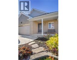 291 SCHNELLER Drive - 3