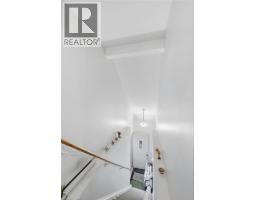 337 KINGSWOOD Drive UnitNo. 31 - 4