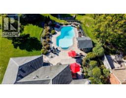28 MUSSELMAN Crescent - 45