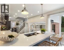 427 DANSBURY Drive - 1
