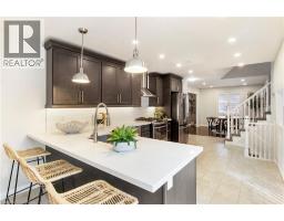 427 DANSBURY Drive - 11
