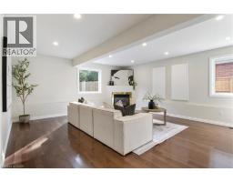 427 DANSBURY Drive - 17