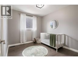 427 DANSBURY Drive - 27