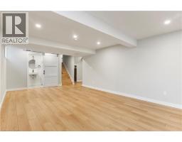 427 DANSBURY Drive - 34