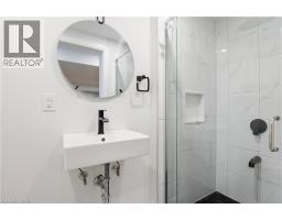 427 DANSBURY Drive - 35