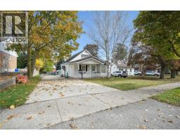 34 BELMONT Avenue E - 4