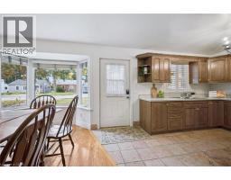 34 BELMONT Avenue E - 5