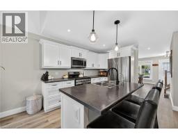 822 MAIN Street - 15