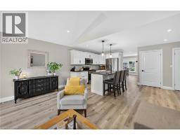 822 MAIN Street - 24