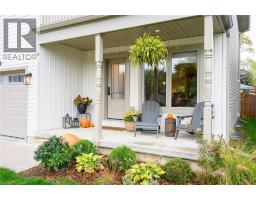822 MAIN Street - 3