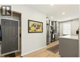 259 METCALFE Street N - 11