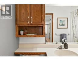 259 METCALFE Street N - 18