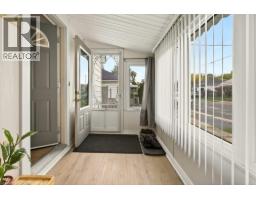 259 METCALFE Street N - 3