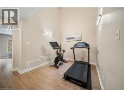 320 HAMILTON Drive UnitNo. 10 - 6