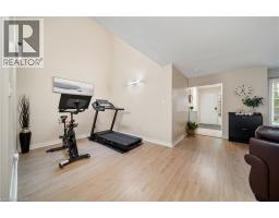 320 HAMILTON Drive UnitNo. 10 - 7