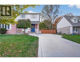 22 CAPRICE Court - 1