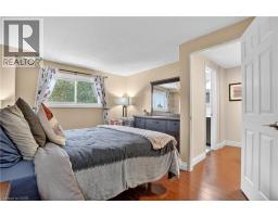 22 CAPRICE Court - 30